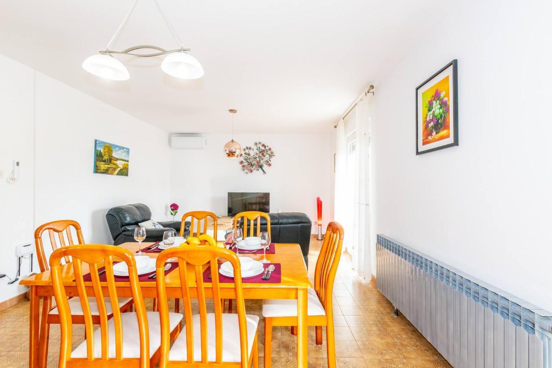 Family House With 2 Apartments - Irma เมดูลิน ภายนอก รูปภาพ