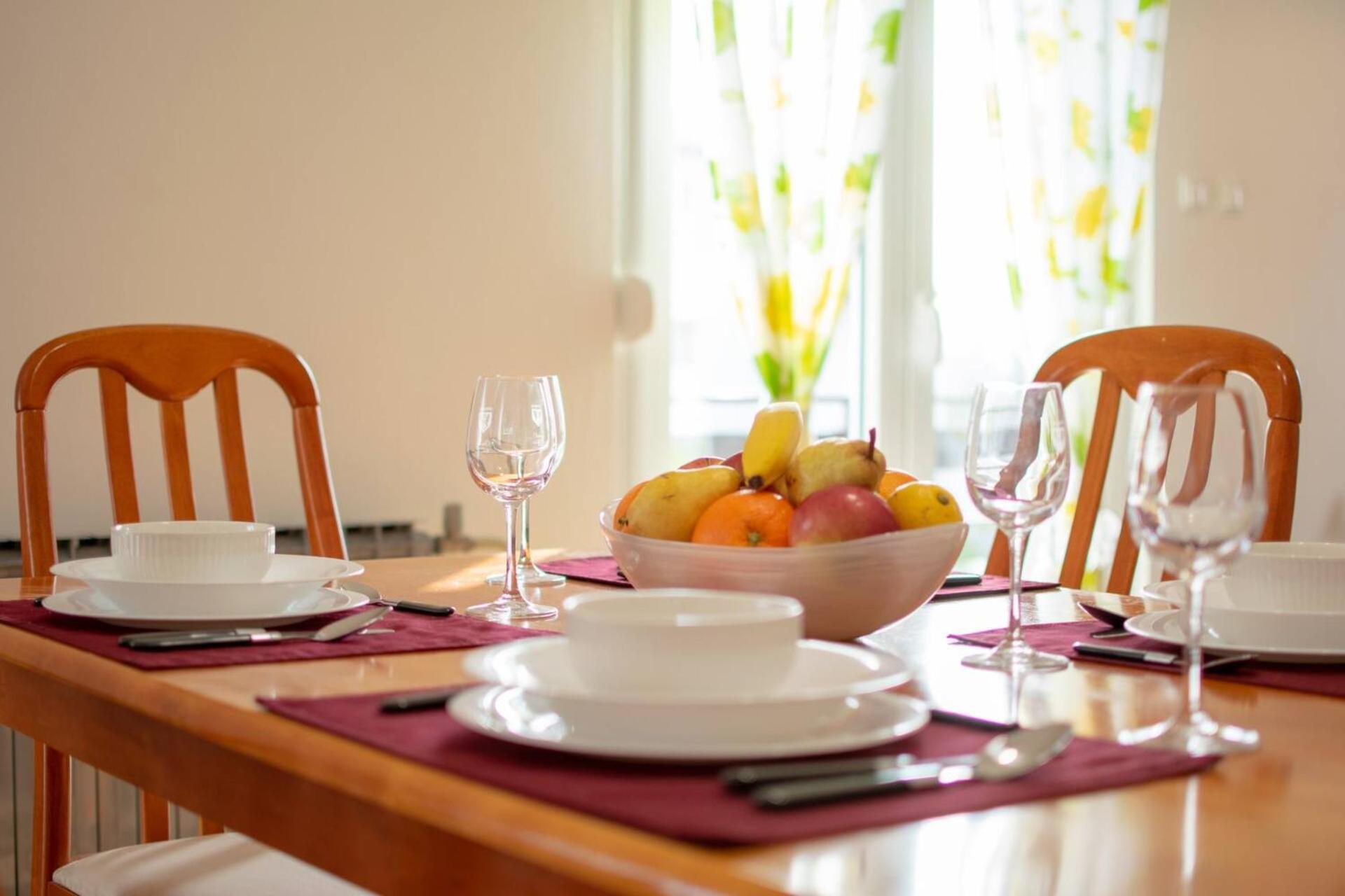 Family House With 2 Apartments - Irma เมดูลิน ภายนอก รูปภาพ