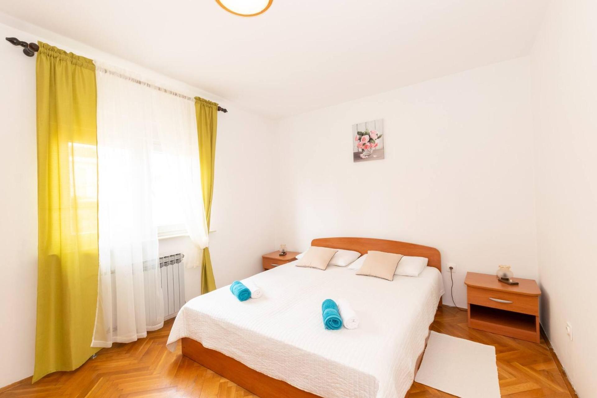 Family House With 2 Apartments - Irma เมดูลิน ภายนอก รูปภาพ