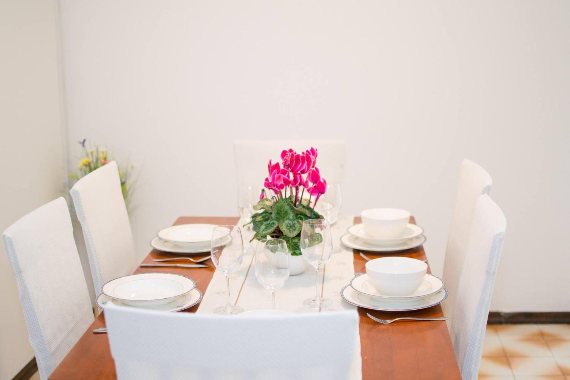 Family House With 2 Apartments - Irma เมดูลิน ภายนอก รูปภาพ